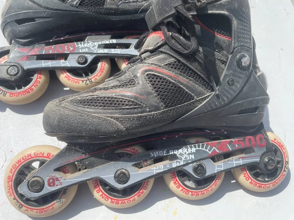 Boys Rollerblades (Sz 7) - photo 2