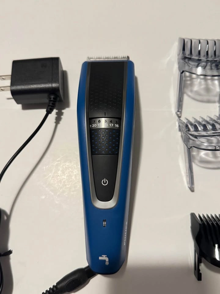 Philips Beard Trimmer with attachments - photo 4