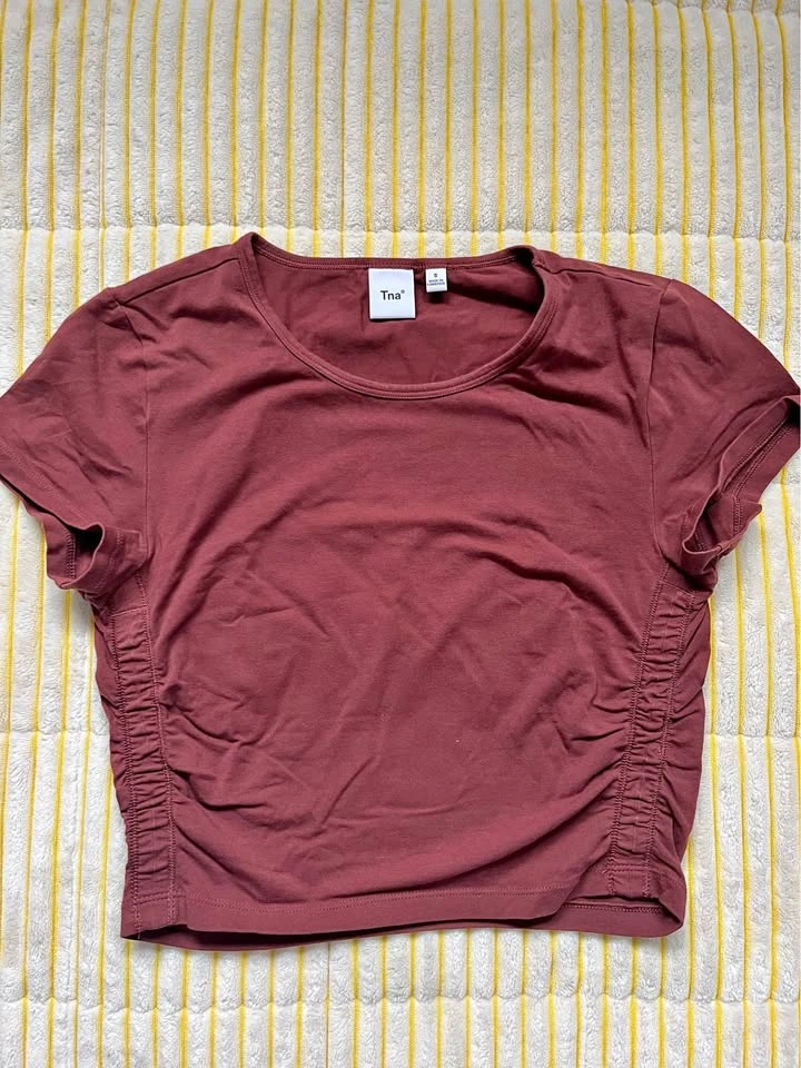 Aritzia, Garage, Hollister Crop Tops