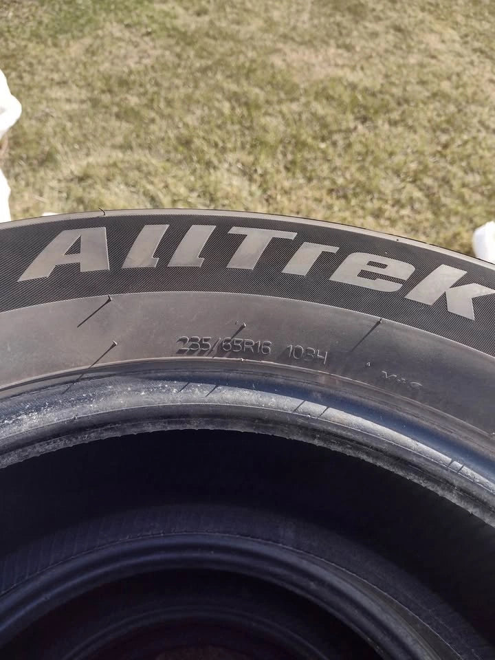 4 All Season Tires - photo 4