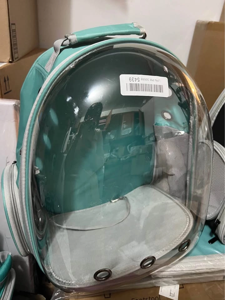 Bubble window pet carrier backpacks 18$ each - photo 2