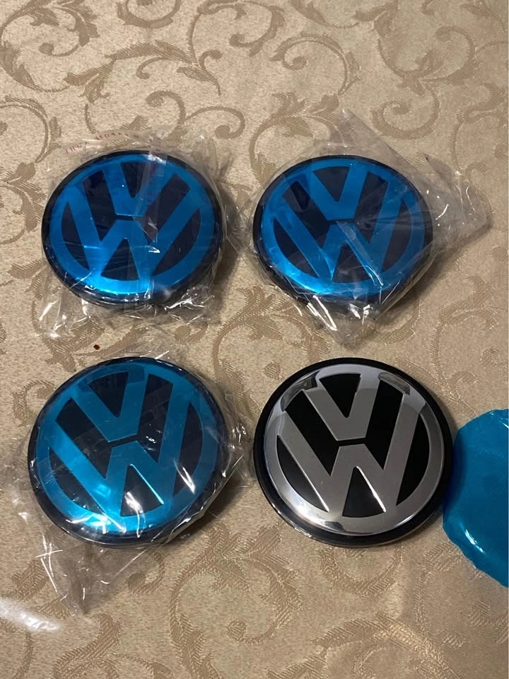 Volkswagen Center Caps - 65mm - photo 3