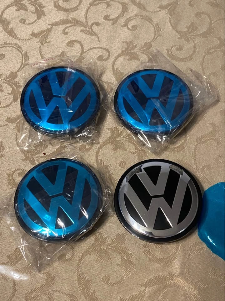 Volkswagen Center Caps - 65mm - photo 5