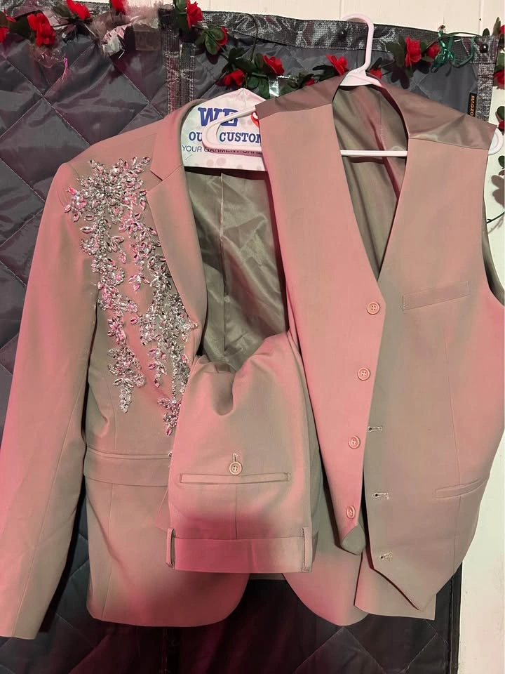 Custom Prom Suit - Worn Once - Won Best Dressed - photo 4
