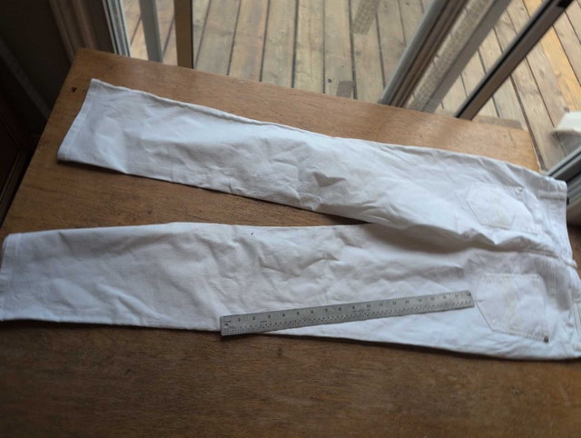 Buffalo David Bitton Pants Size 10x30 White - photo 4