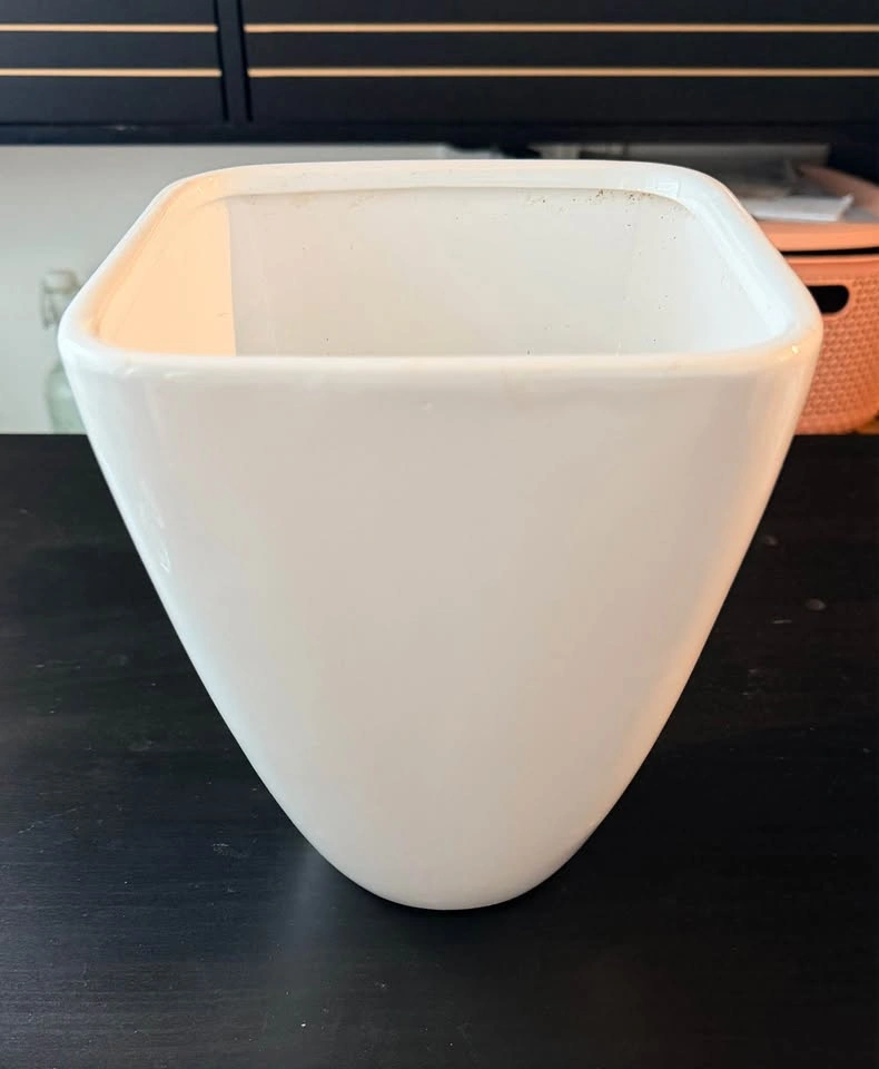 Varied Plant Pots for Sale - photo 3