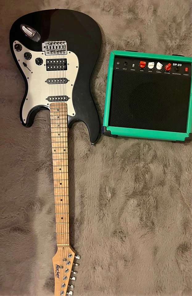 Electric Guitar and aux