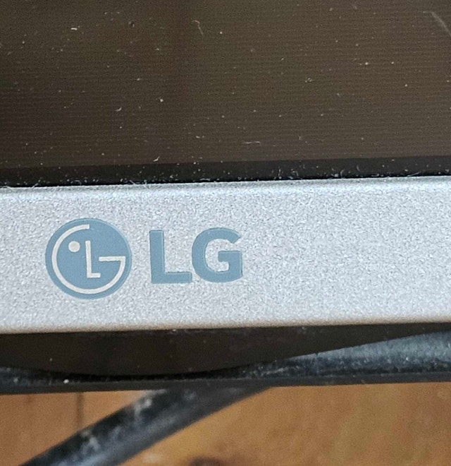 LG 49” Full HD Smart TV - Free Delivery - photo 3