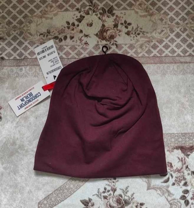 Burgundy Slouchy Beanie - New with Tags - photo 2