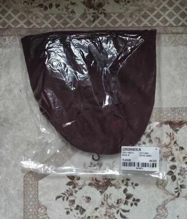 Burgundy Slouchy Beanie - New with Tags - photo 3