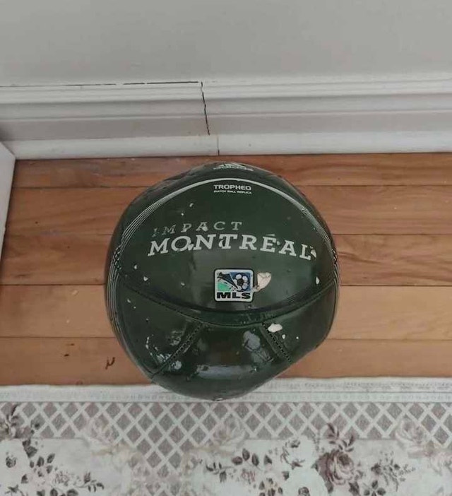 Montreal Impact MLS Green Soccer Ball - photo 2