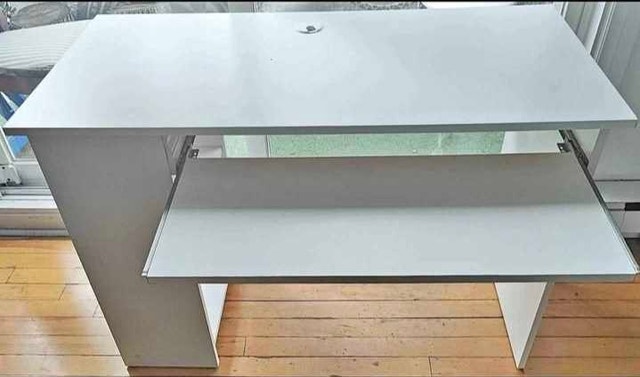 Very beautiful Desk
