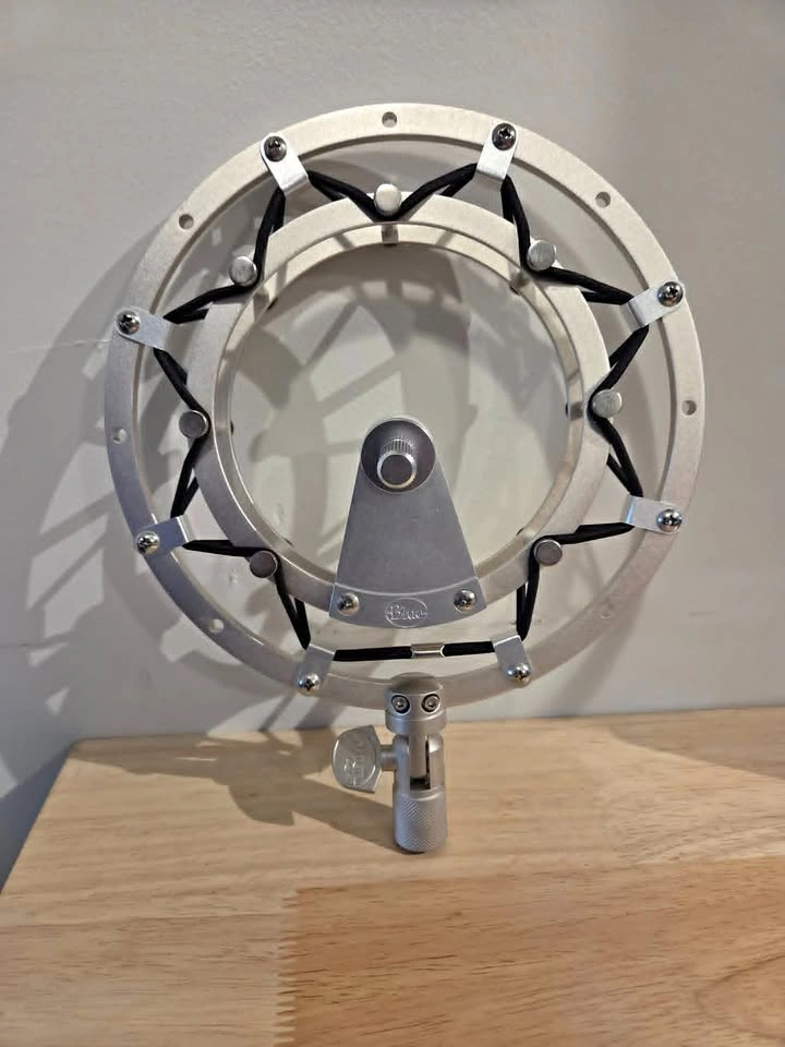 Radius II Shock Mount for Yeti/Yeti Pro Microphones