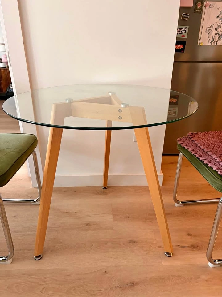 Glass kitchen table with wooden legs