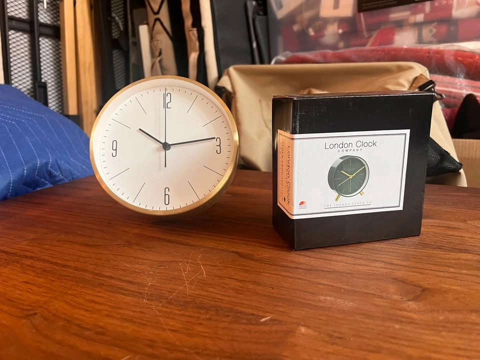 2 Contemporary Table Clocks (Blue/Green & Brass) - photo 2
