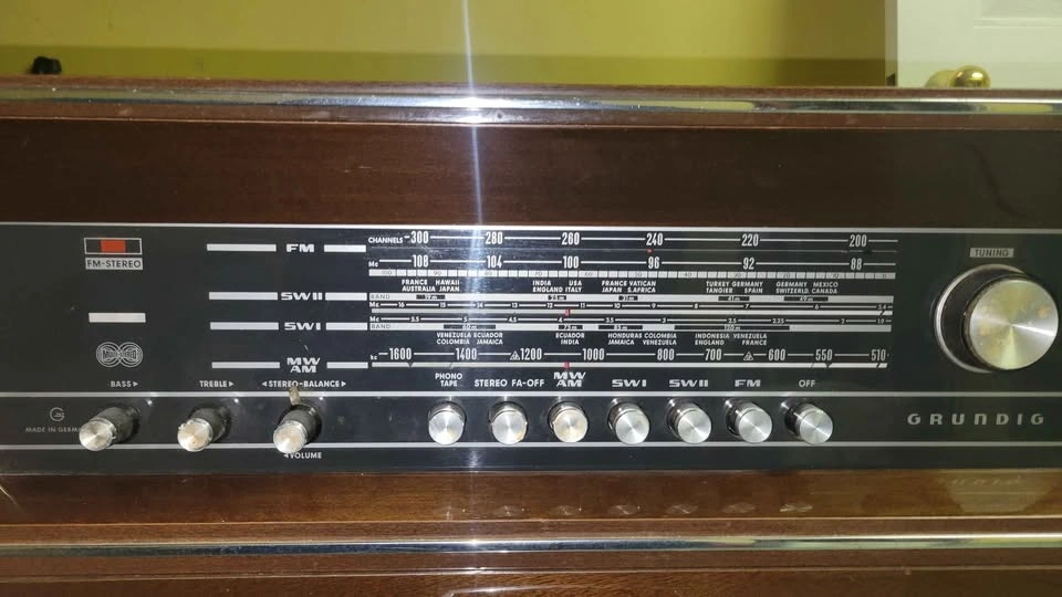 Vintage Grundig Stereo System - photo 3
