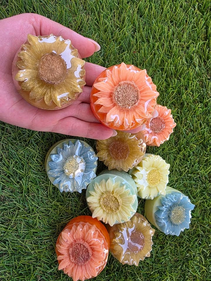 Handmade Flower Soaps - photo 2