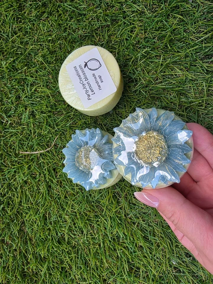 Handmade Flower Soaps - photo 5