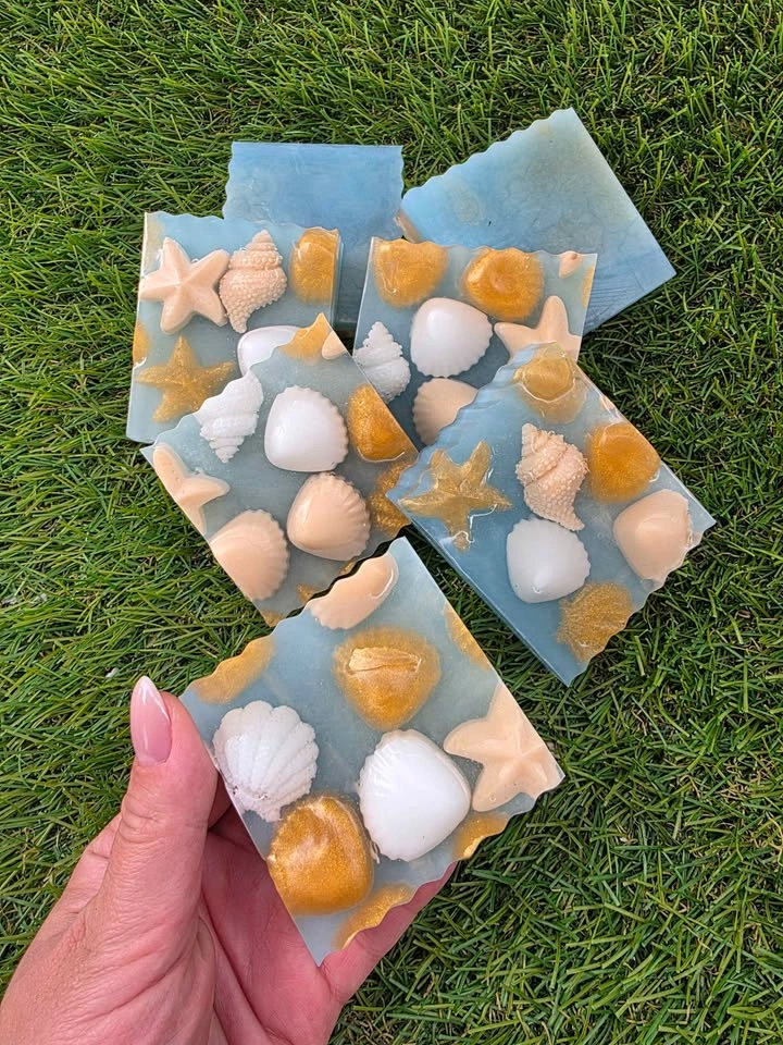 Ocean themed seashell starfish soaps - photo 2