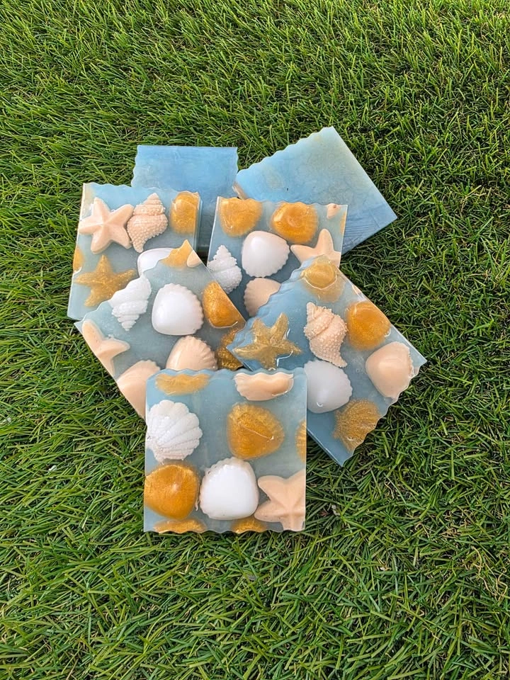 Ocean themed seashell starfish soaps - photo 4