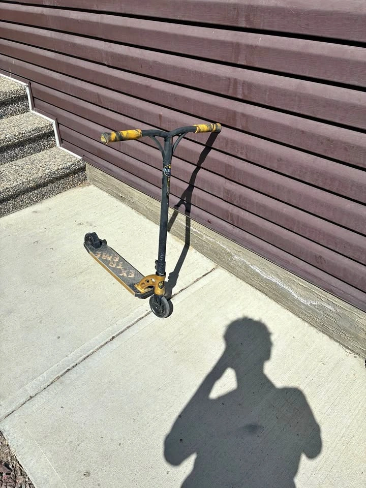 Trick scooter