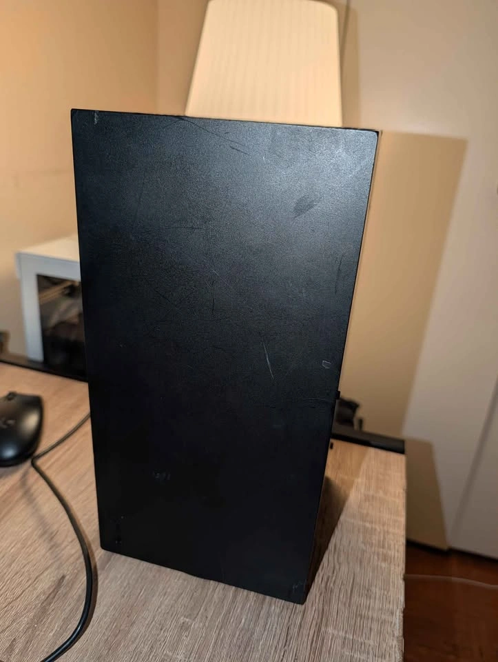 Xbox Series X Bundle - $490 (Console + 2 Controllers + Extras) - photo 2