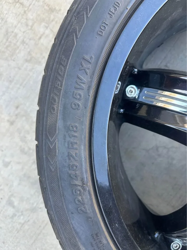 18 Inch Milanni 459 BelAir Black/Chrome Wheel Rim’s (4) image indicator(2)