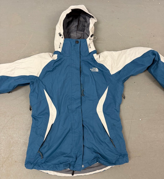 North Face Women's Ski Jacket - Size Small - photo 2