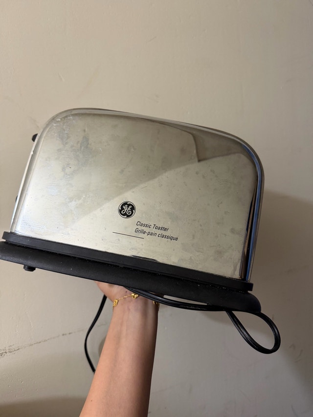 Toaster for sale