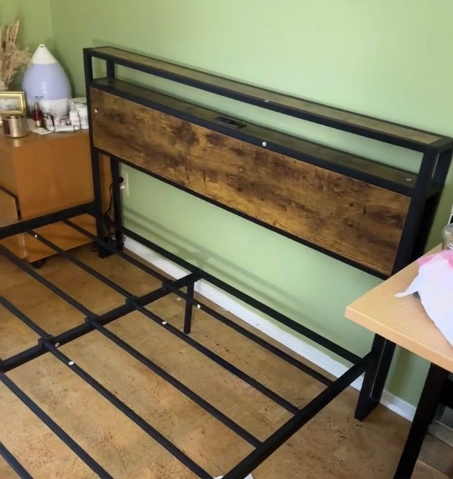 Queen Mattress and Bed Frame - Sealy Posturepedic