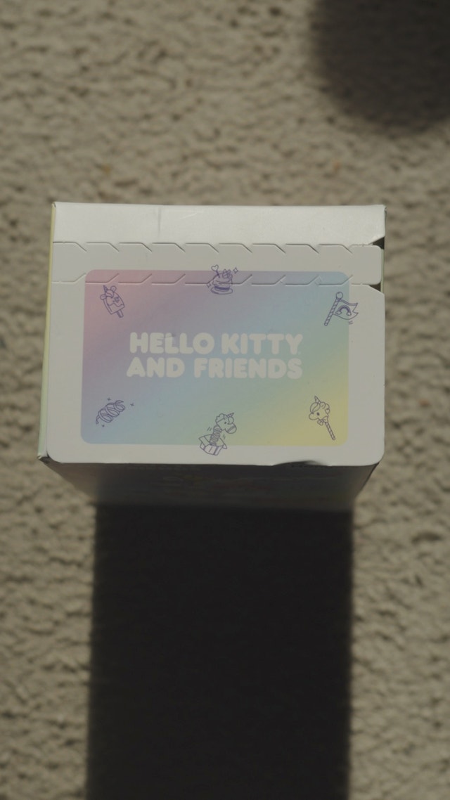 Hello Kitty Collectible (Brand New) - photo 2