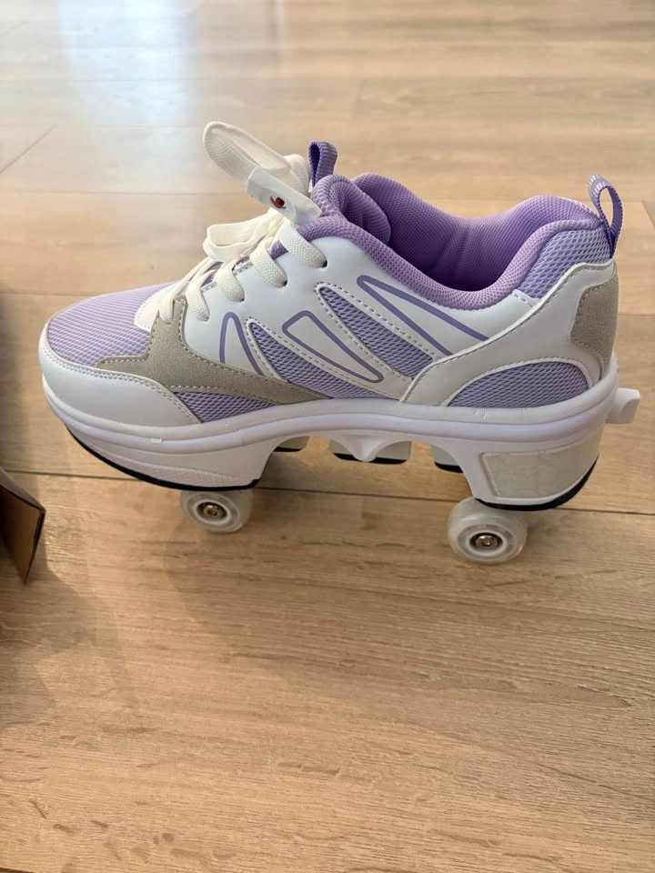 Kick Roller Skates with LED Lights – Like New ✨🛼 - photo 3