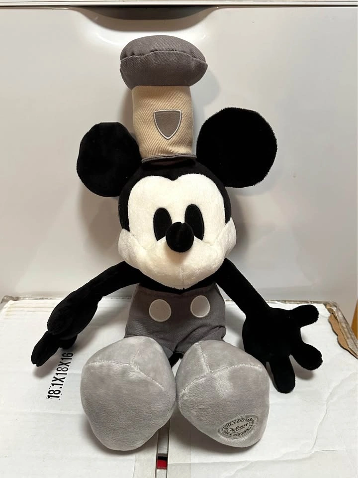 Disney Mickey and Minnie Plush - photo 2