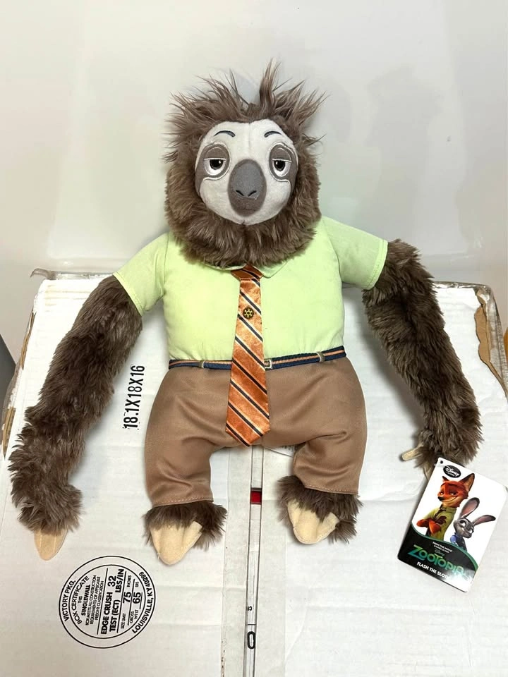 Disney Plush Collection - photo 4