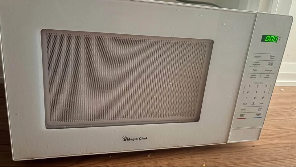 Magic chef Oven - photo 2