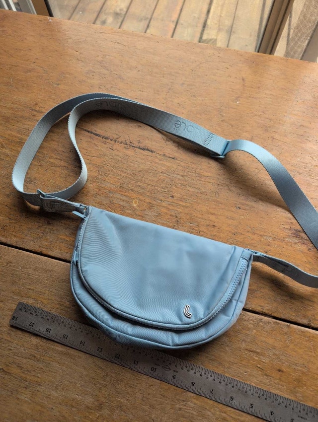 Lole Belt Bag light blue