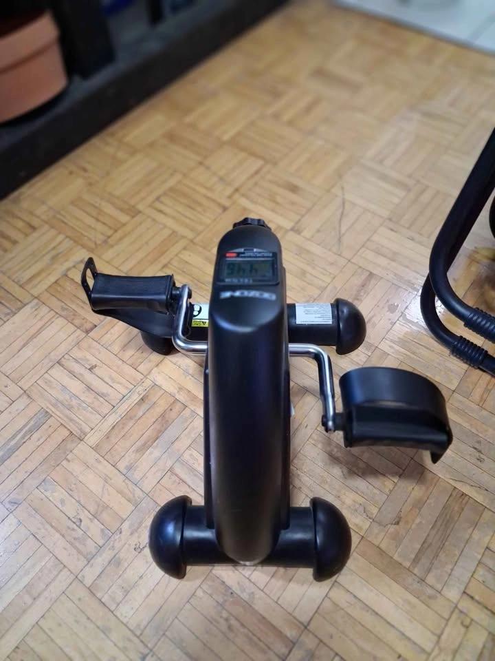 GOZONE Mini Exercise Bike Pedal Exerciser - photo 2