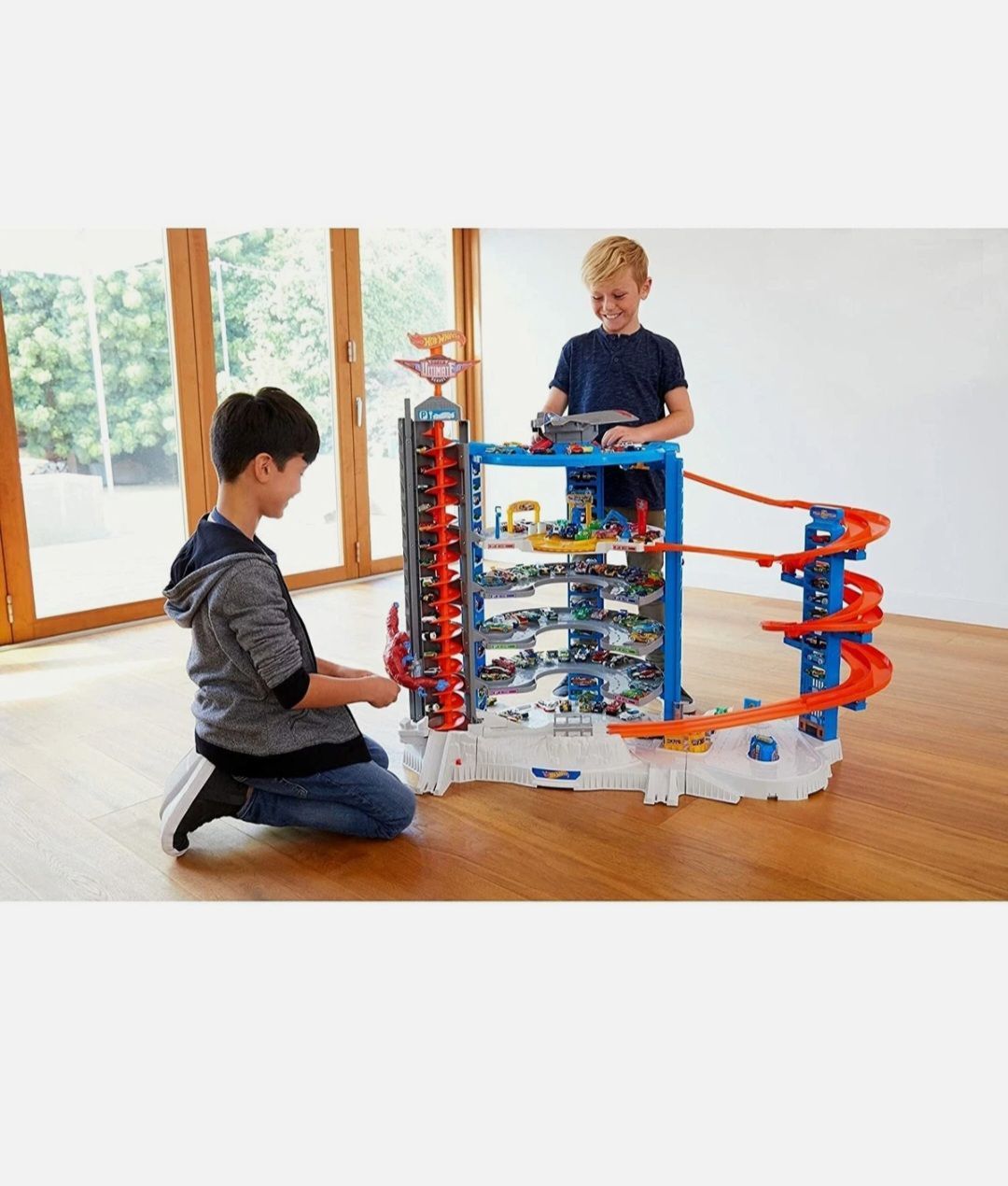 Hot Wheels City Super Ultimate Garage - photo 3