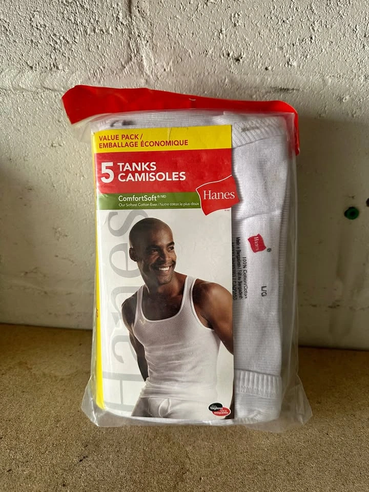 $3 Assorted Men's Clothing - See Pictures - photo 2