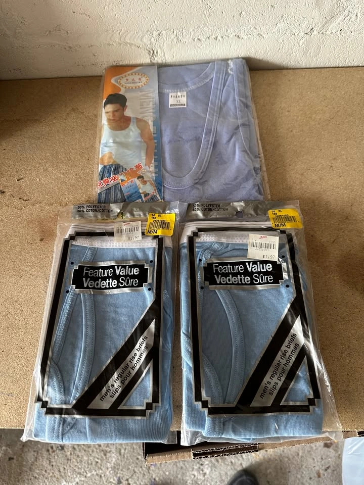 $3 Assorted Men's Clothing - See Pictures - photo 5