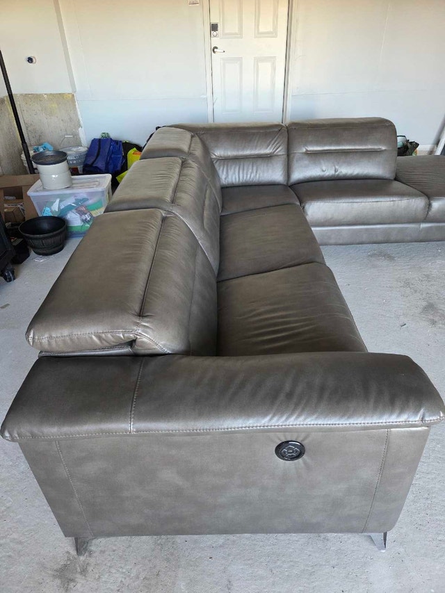 Sectional Leather Couch - photo 2