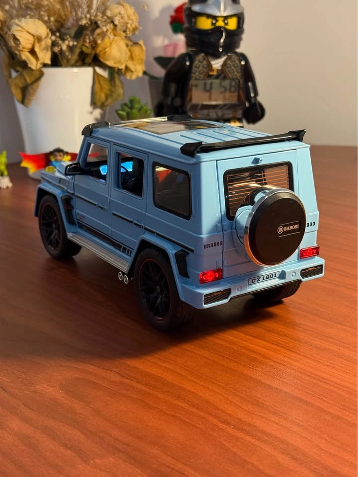 1:18 Mercedes Brabus G-Wagon Diecast Model - BNIB - photo 3