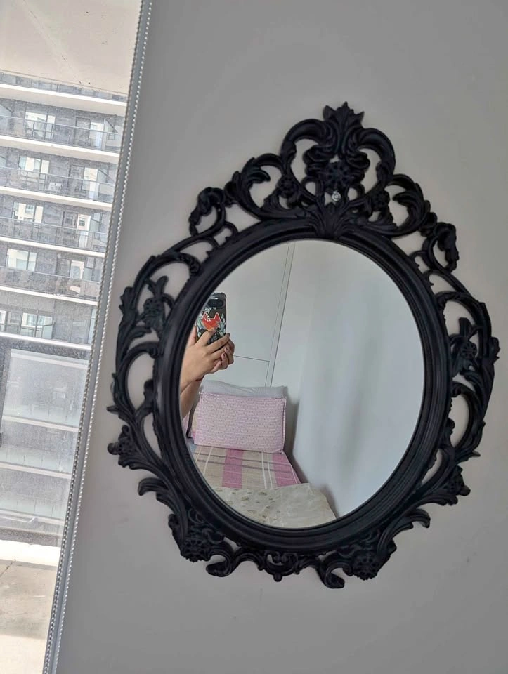 Elegant Set of Two Wall Mirrors