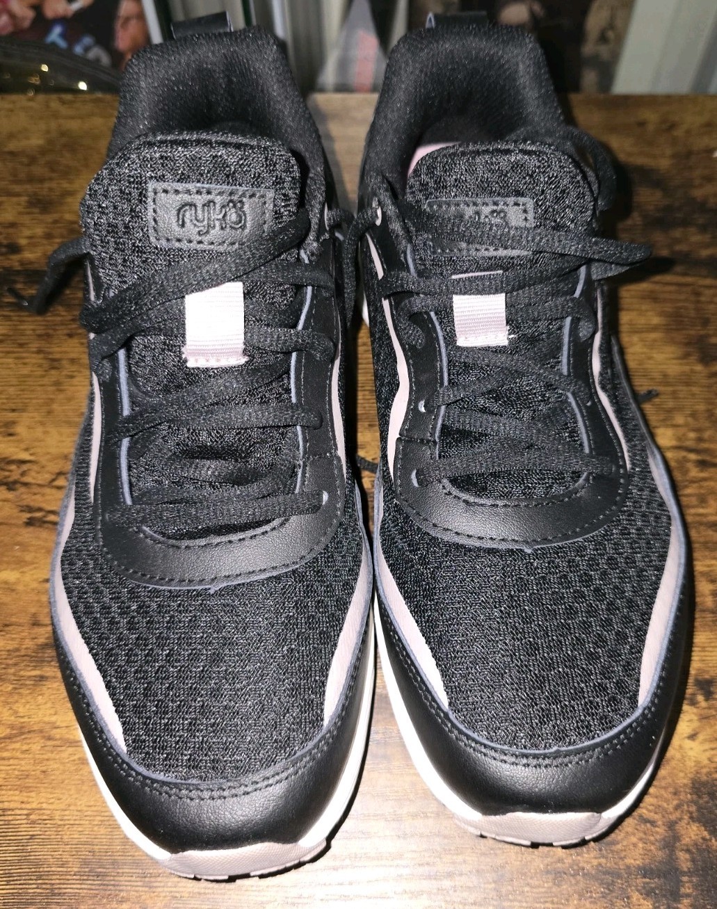 Ryka Sublime Athletic Shoes Women's Sz 8 Black EUC
