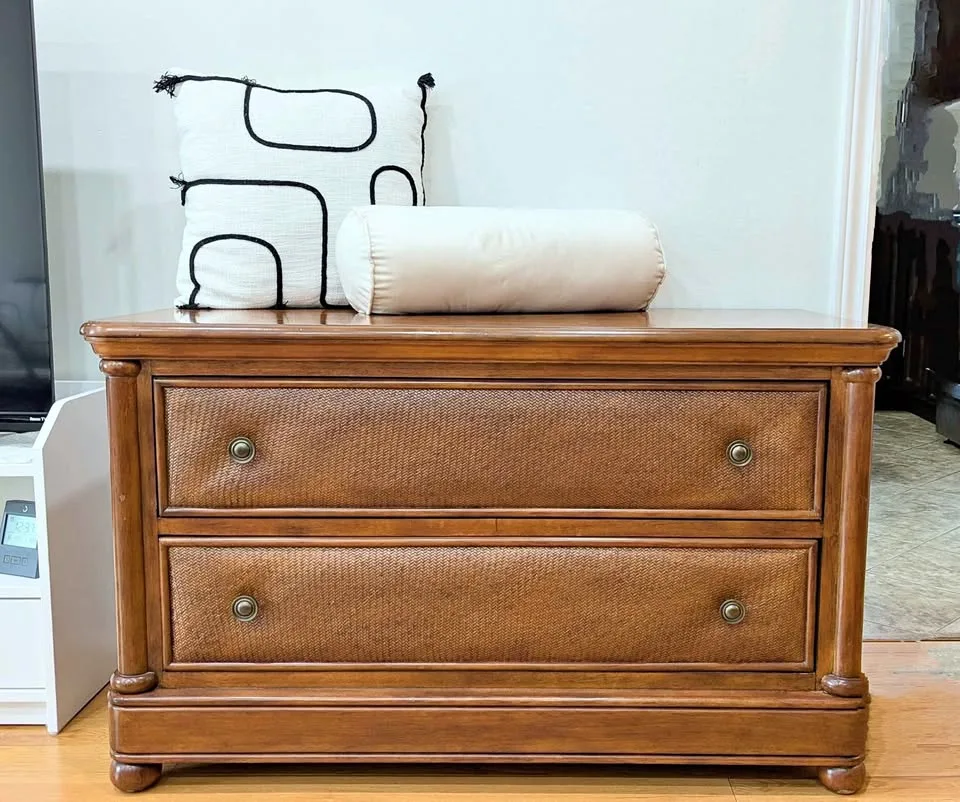Accent Chest of Drawers/ Dresser. Solid wood Excellent thumbnail