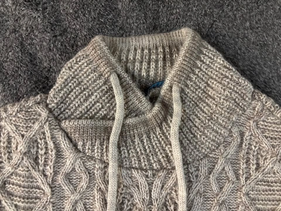Light Cable Knit Sweater with Drawstring Neck - Turkish Sweater - photo 3