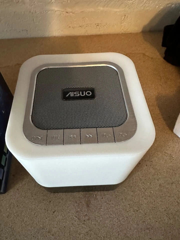 Bluetooth AISUO Music/Alarm Clock Wake-Up Light - photo 2