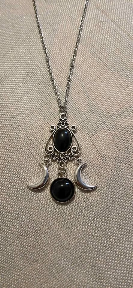 New Silver Black Moon Necklace