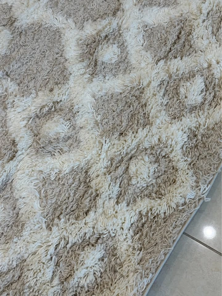 LIVABLISS Urban Shag Area Rug 6'7" x 9'6" Beige/Cream - photo 4