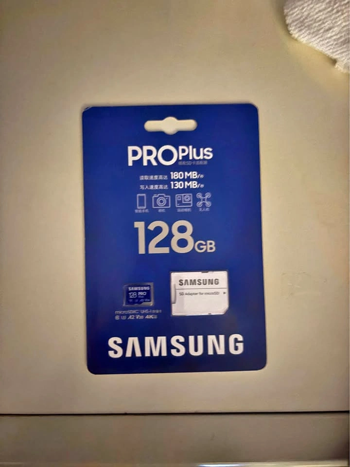 Samsung PRO Plus 128GB microSD card
